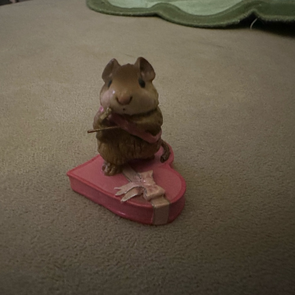 Wee Forest Folk, M-94, Cupid Mouse
